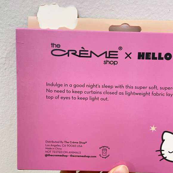 Sanrio Hello Kitty Beauty Rest Sleep Mask - Picture 3 of 4